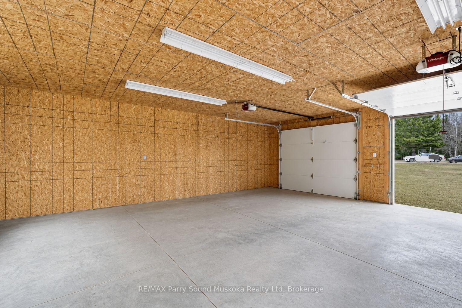 Photo 42 of 132 Lawson Drive, Kearney — HOMEH