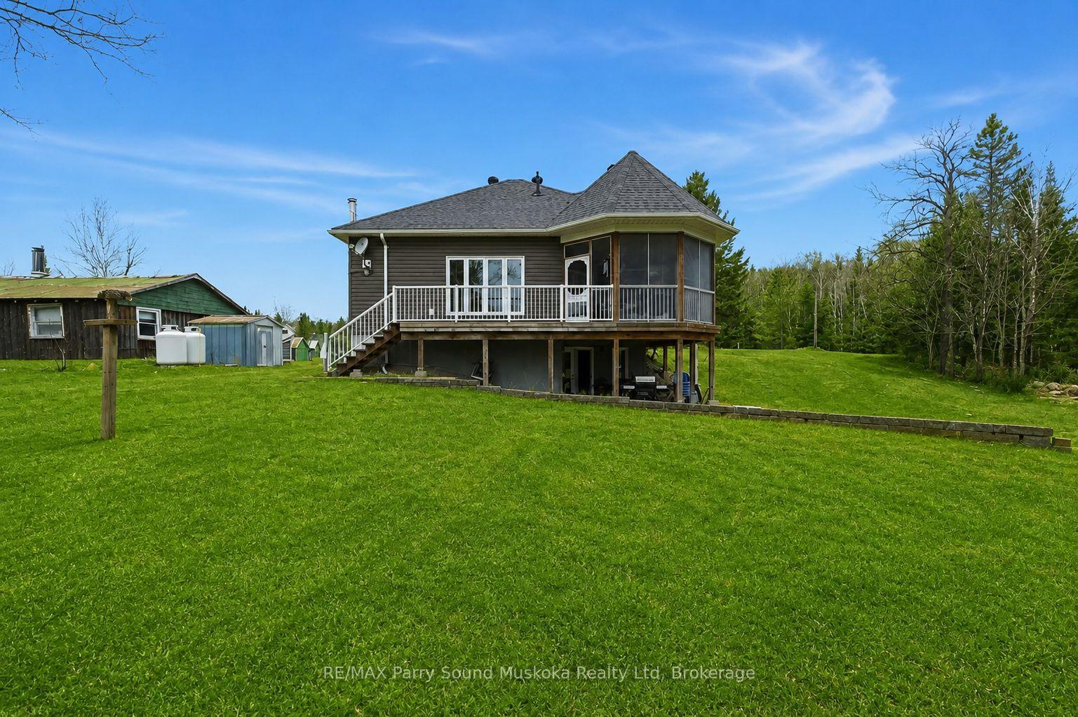 Photo 49 of 132 Lawson Drive, Kearney — HOMEH