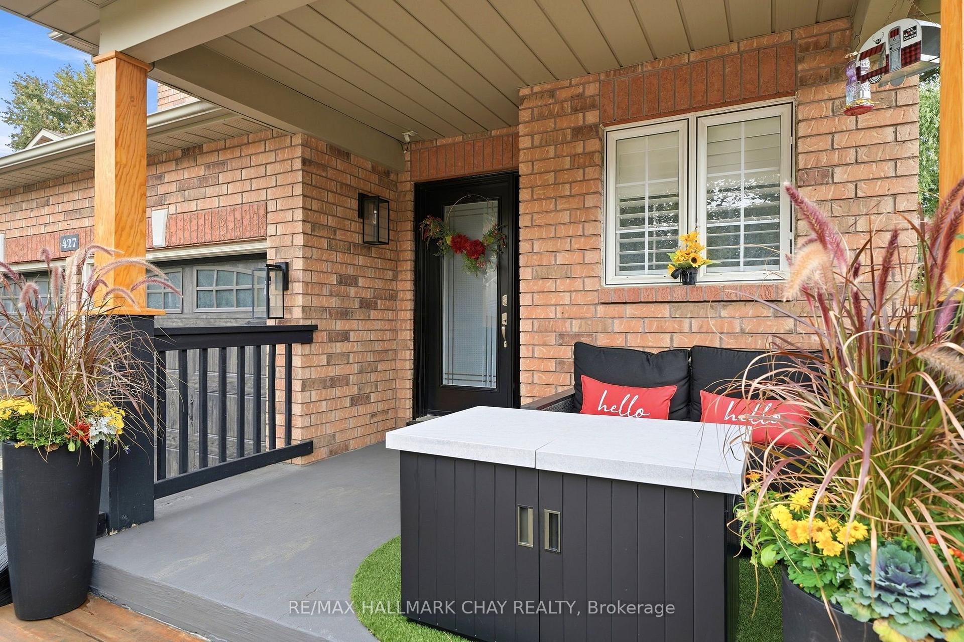 Photo 4 of 427 Haines Street, New Tecumseth, Beeton — HOMEH