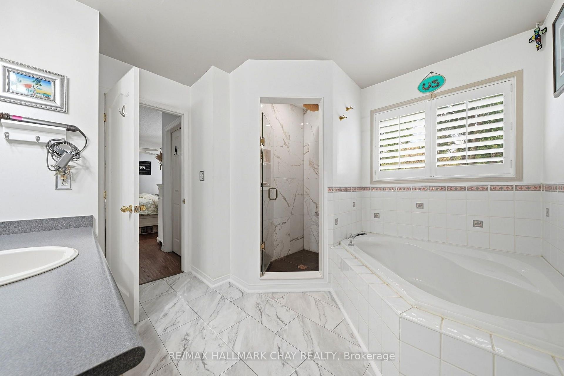 Photo 25 of 427 Haines Street, New Tecumseth, Beeton — HOMEH