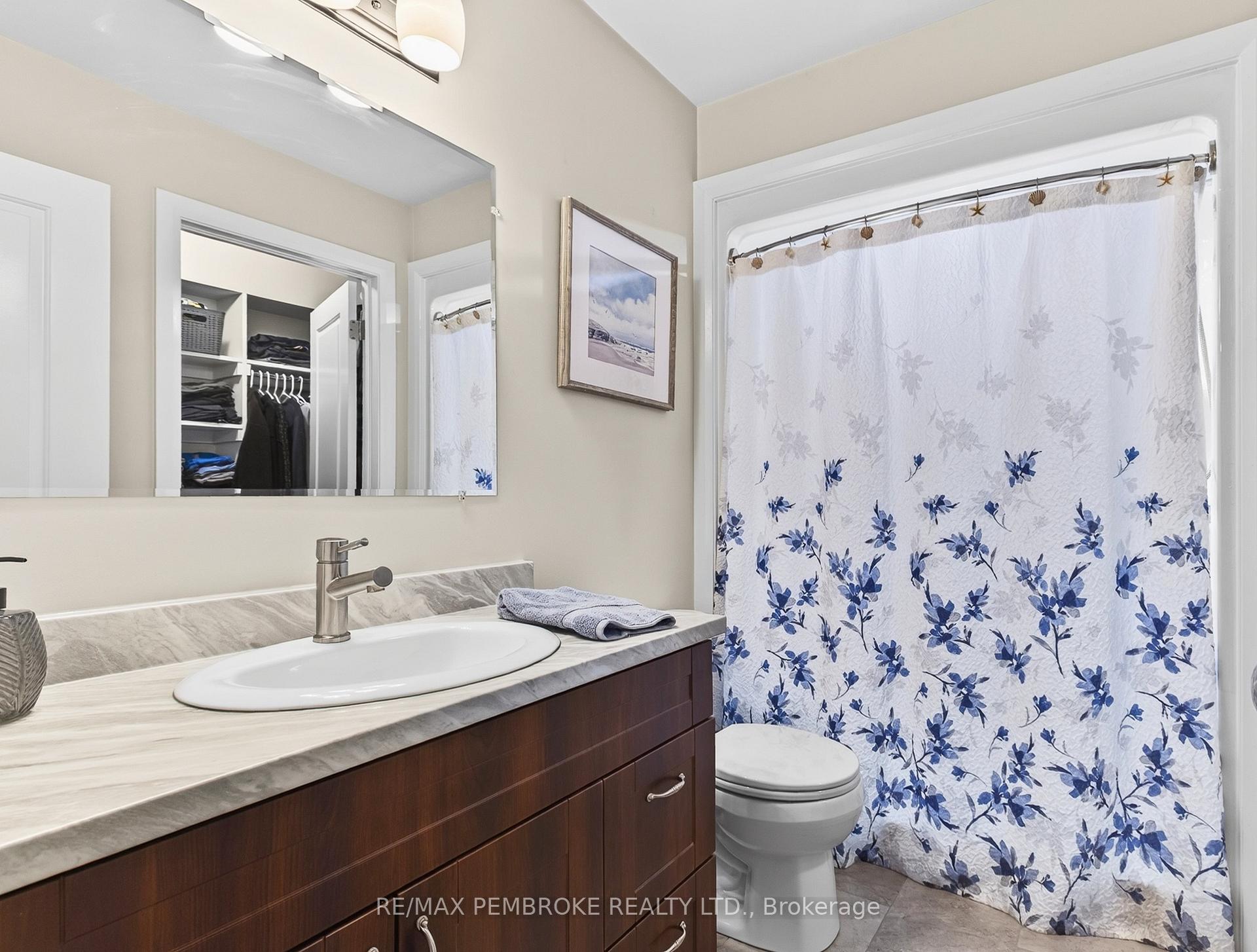 Photo 32 of 46 Terrance Drive, Petawawa, Petawawa — HOMEH