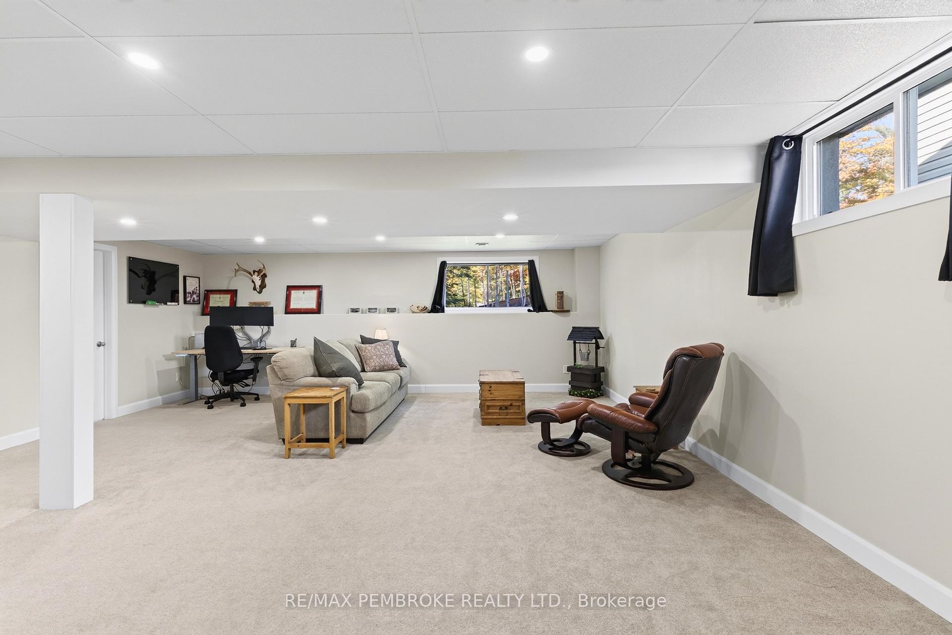 Photo 39 of 46 Terrance Drive, Petawawa, Petawawa — HOMEH