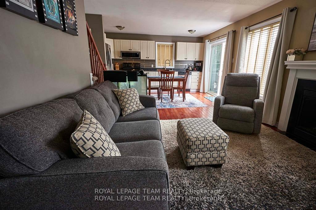 Photo 7 of 207 Burnaby Drive, Ottawa, Stittsville (North) — HOMEH
