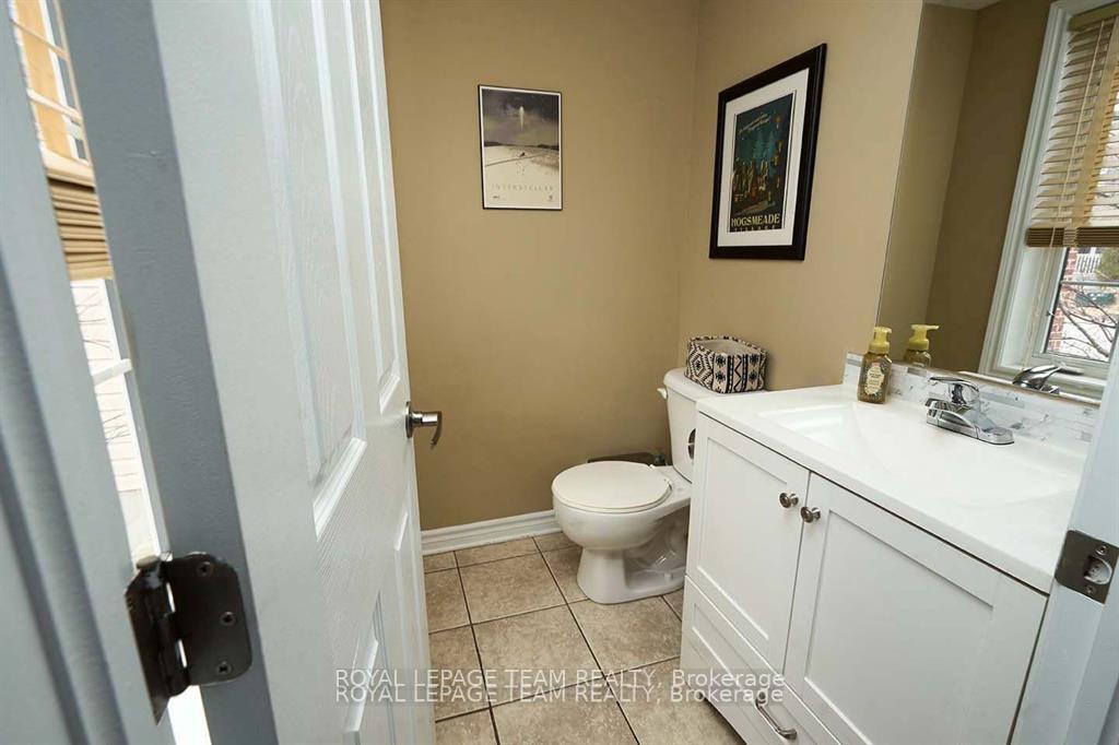 Photo 8 of 207 Burnaby Drive, Ottawa, Stittsville (North) — HOMEH