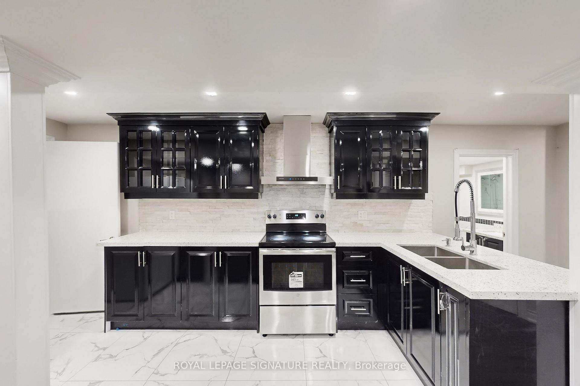 Photo 6 of Unit Basement, 38 Havanna Crescent, Brampton, Bram East — HOMEH