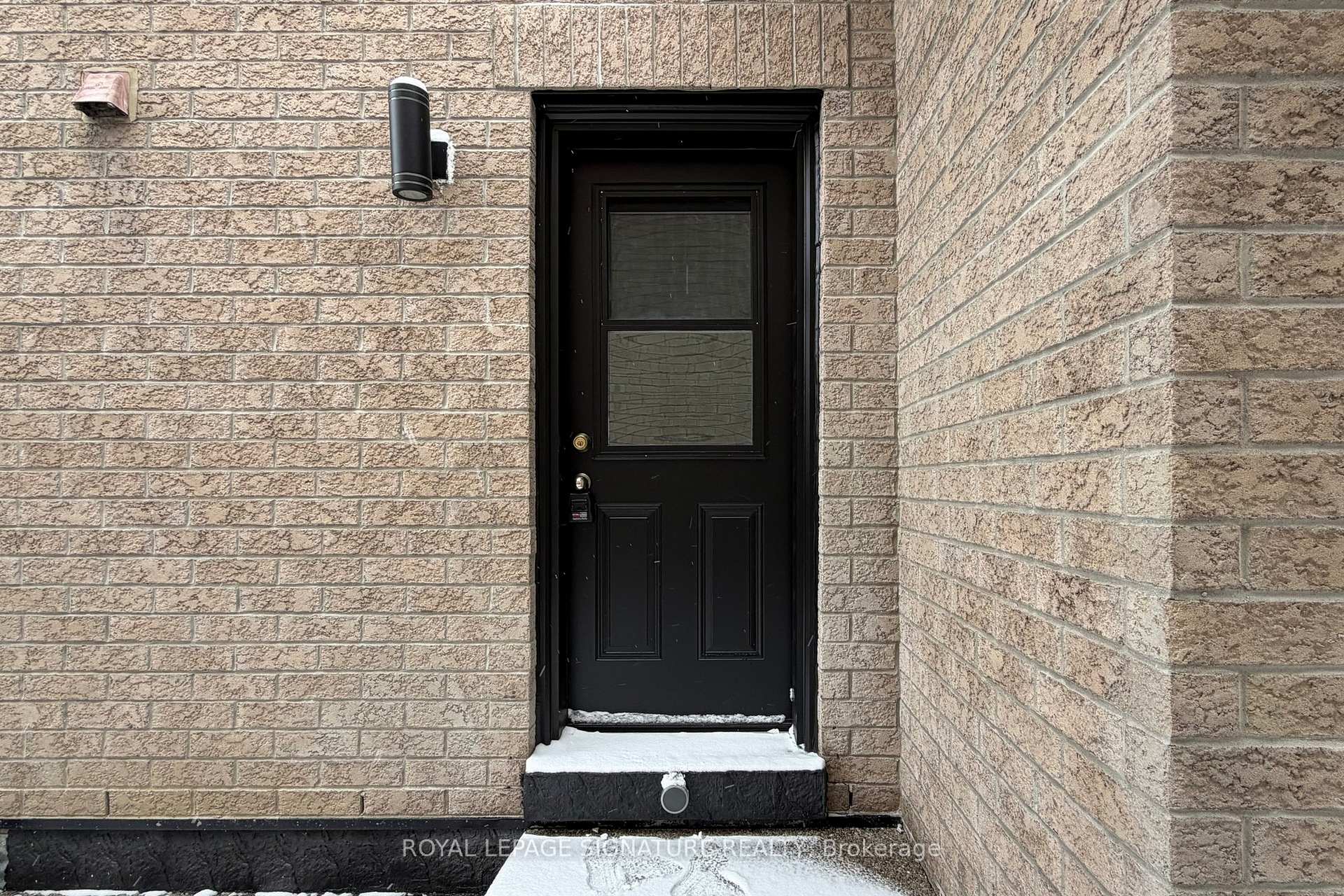 Photo 35 of Unit Basement, 38 Havanna Crescent, Brampton, Bram East — HOMEH