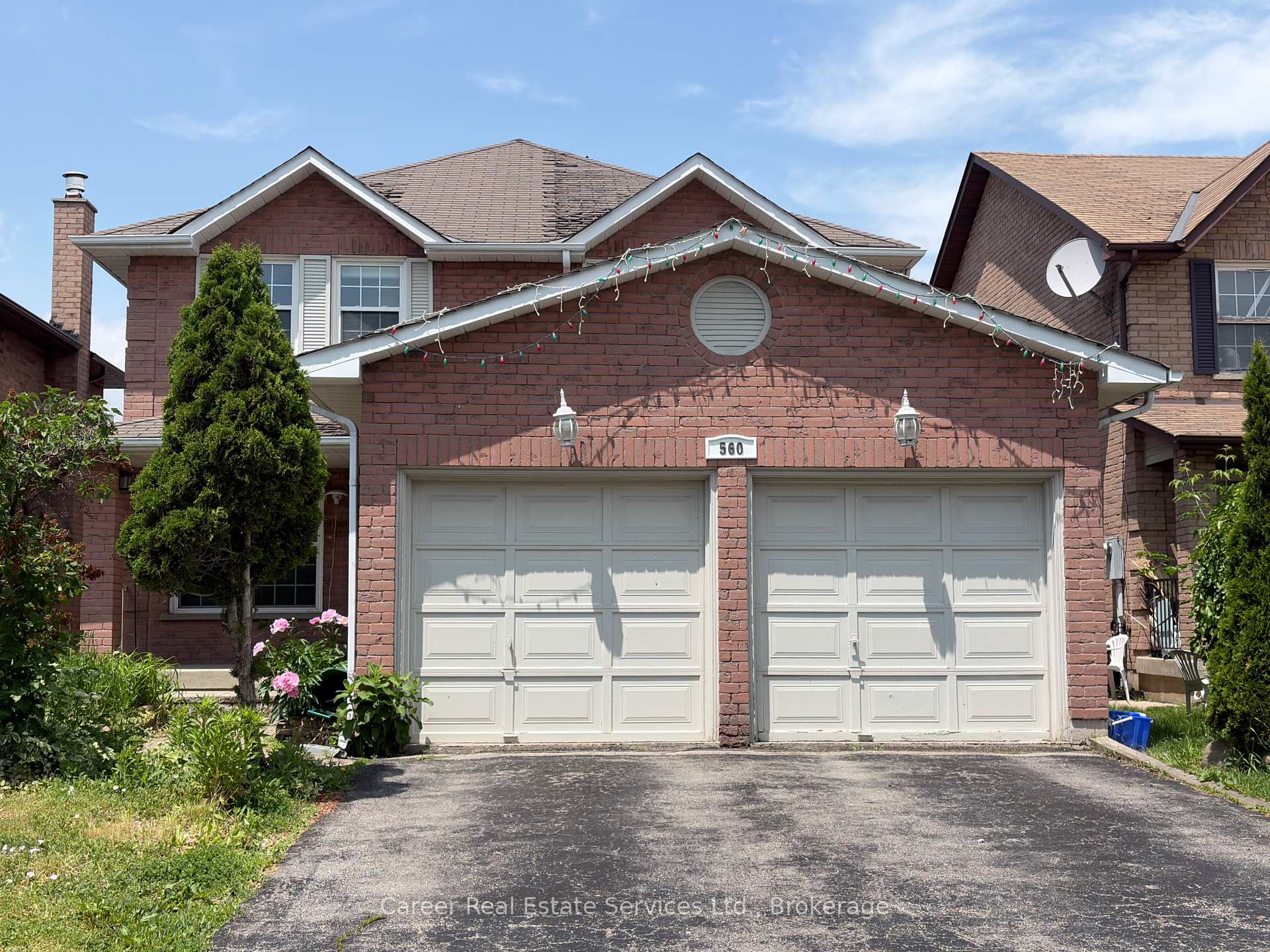 Photo 1 of 560 Steeple Hill, Pickering, Woodlands — HOMEH