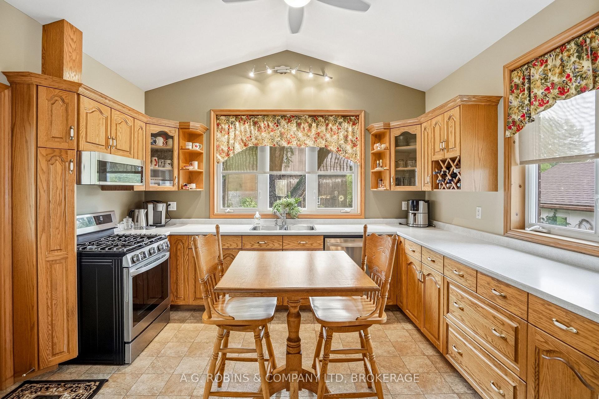 Photo 34 of 11573 3 Highway, Wainfleet, Marshville/Winger — HOMEH