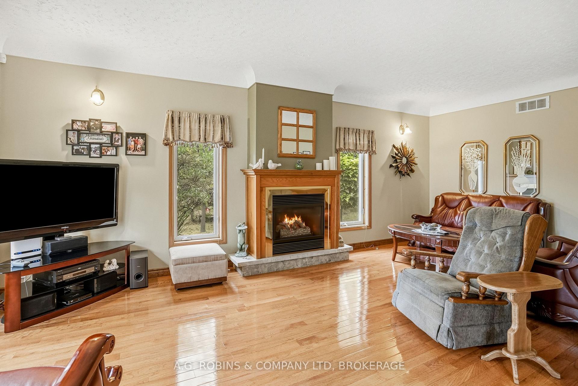 Photo 37 of 11573 3 Highway, Wainfleet, Marshville/Winger — HOMEH