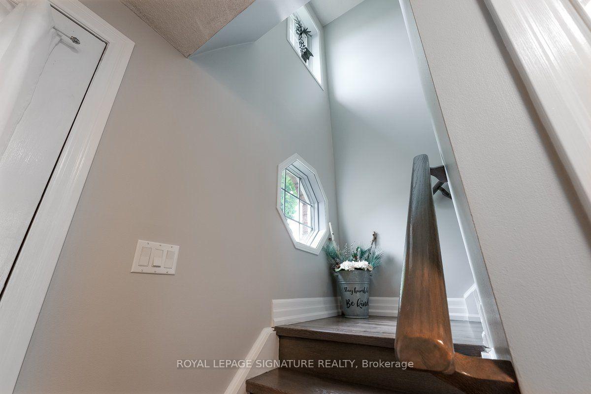 Photo 11 of 215 Turnbridge Road, Barrie, Georgian Drive — HOMEH