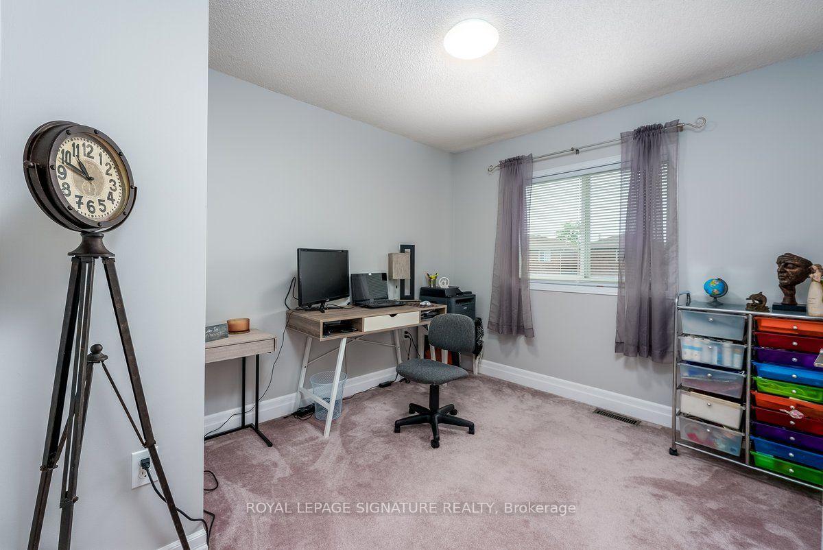 Photo 14 of 215 Turnbridge Road, Barrie, Georgian Drive — HOMEH