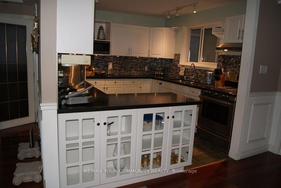 Photo 6 of 56 Willesden Road, North York, Hillcrest Village — HOMEH