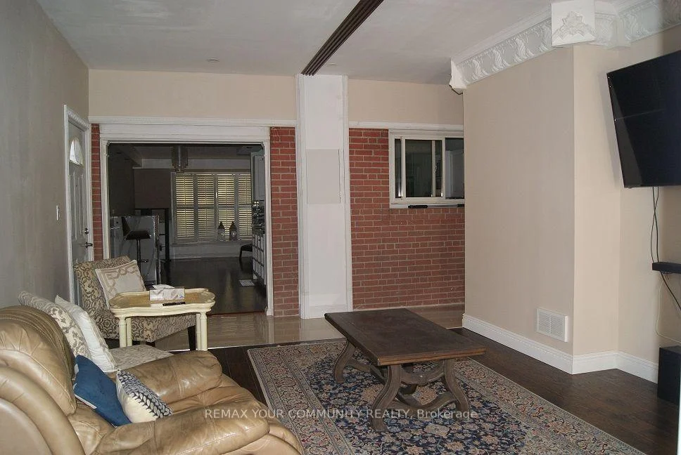 Photo 31 of 56 Willesden Road, North York, Hillcrest Village — HOMEH