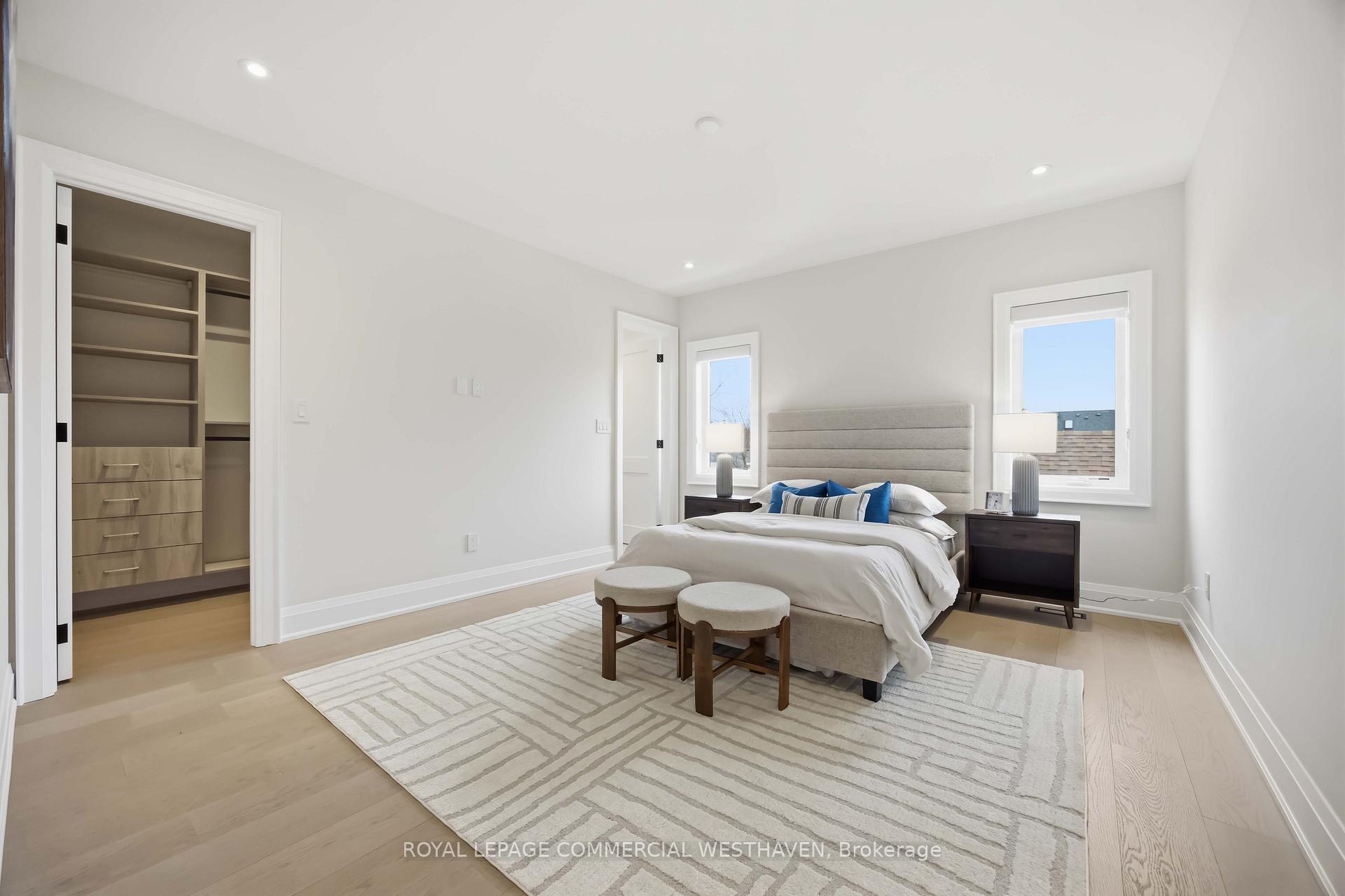 Photo 18 of 98 Charleswood Drive, North York, Clanton Park — HOMEH