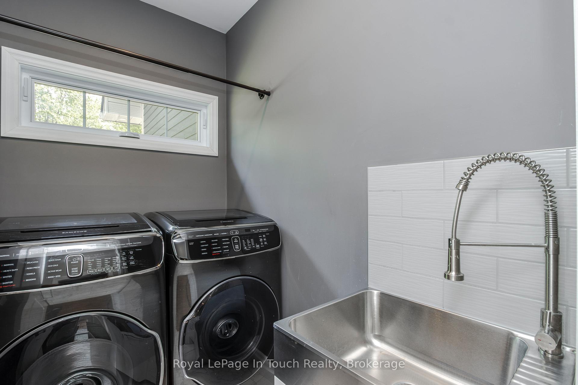 Photo 33 of 55 Beaufort Crescent, Tiny, Rural Tiny — HOMEH