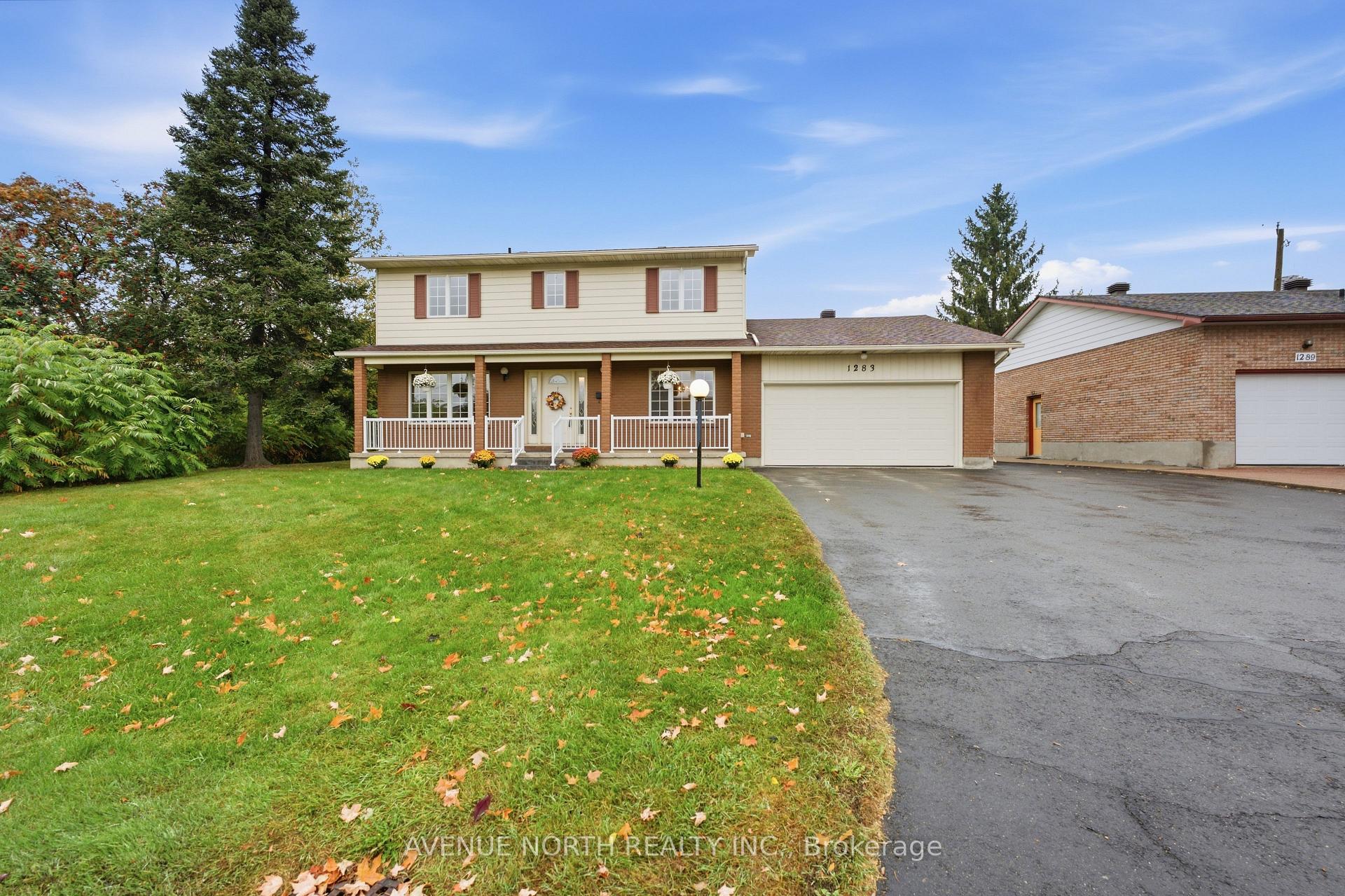 Photo 2 of 1283 Surrey Avenue, Ottawa, Ellwood — HOMEH