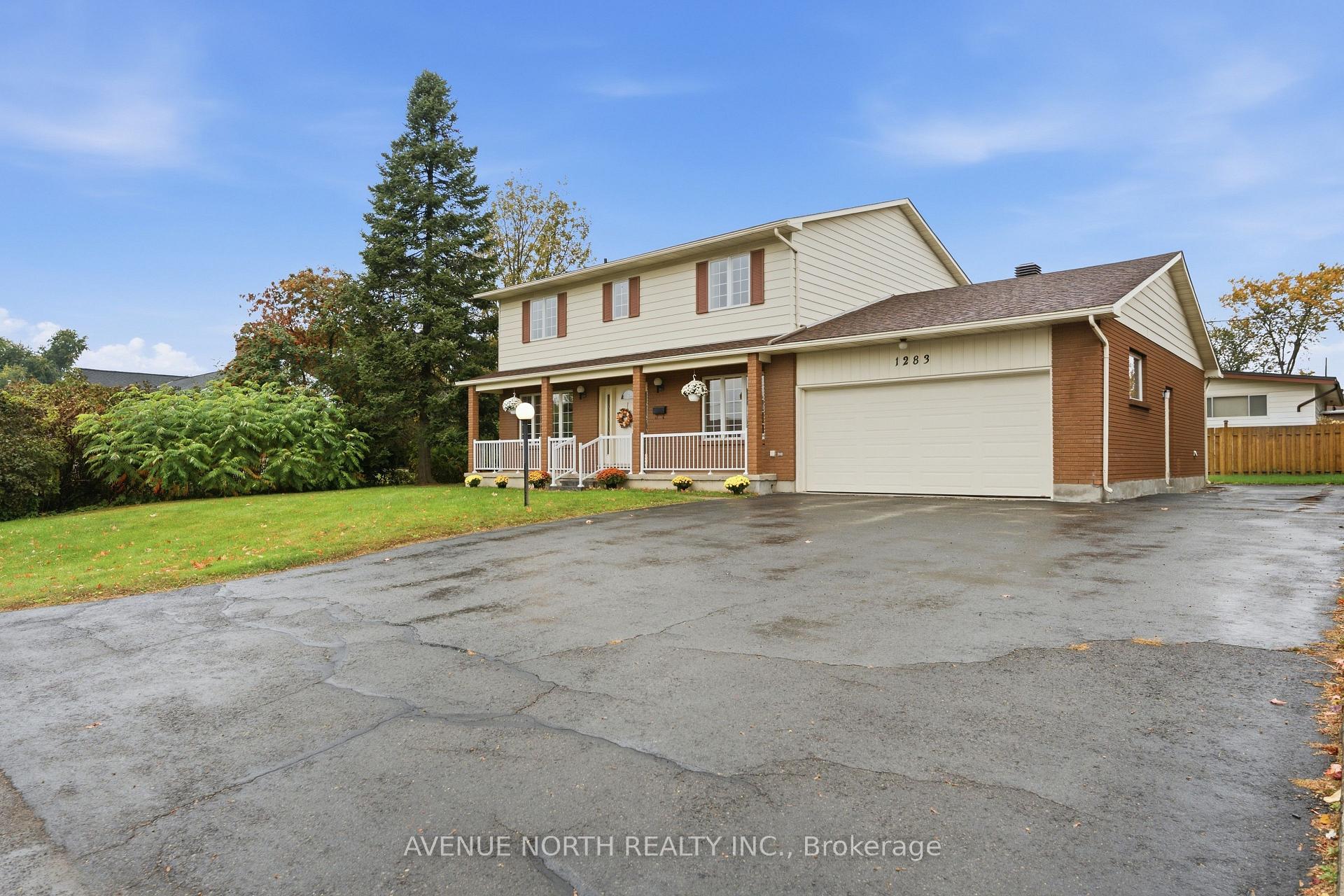 Photo 3 of 1283 Surrey Avenue, Ottawa, Ellwood — HOMEH