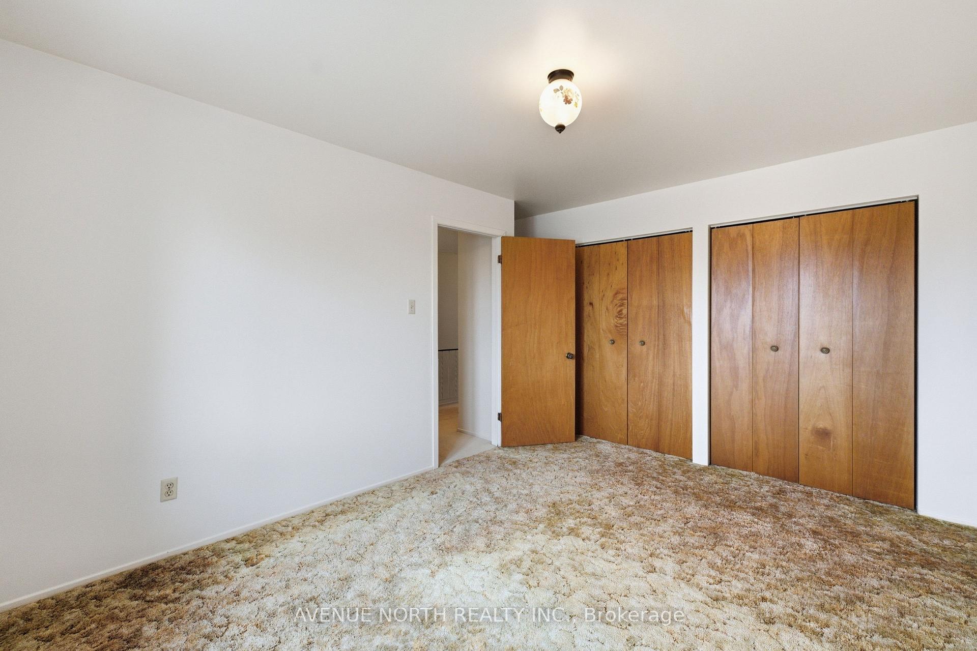 Photo 30 of 1283 Surrey Avenue, Ottawa, Ellwood — HOMEH