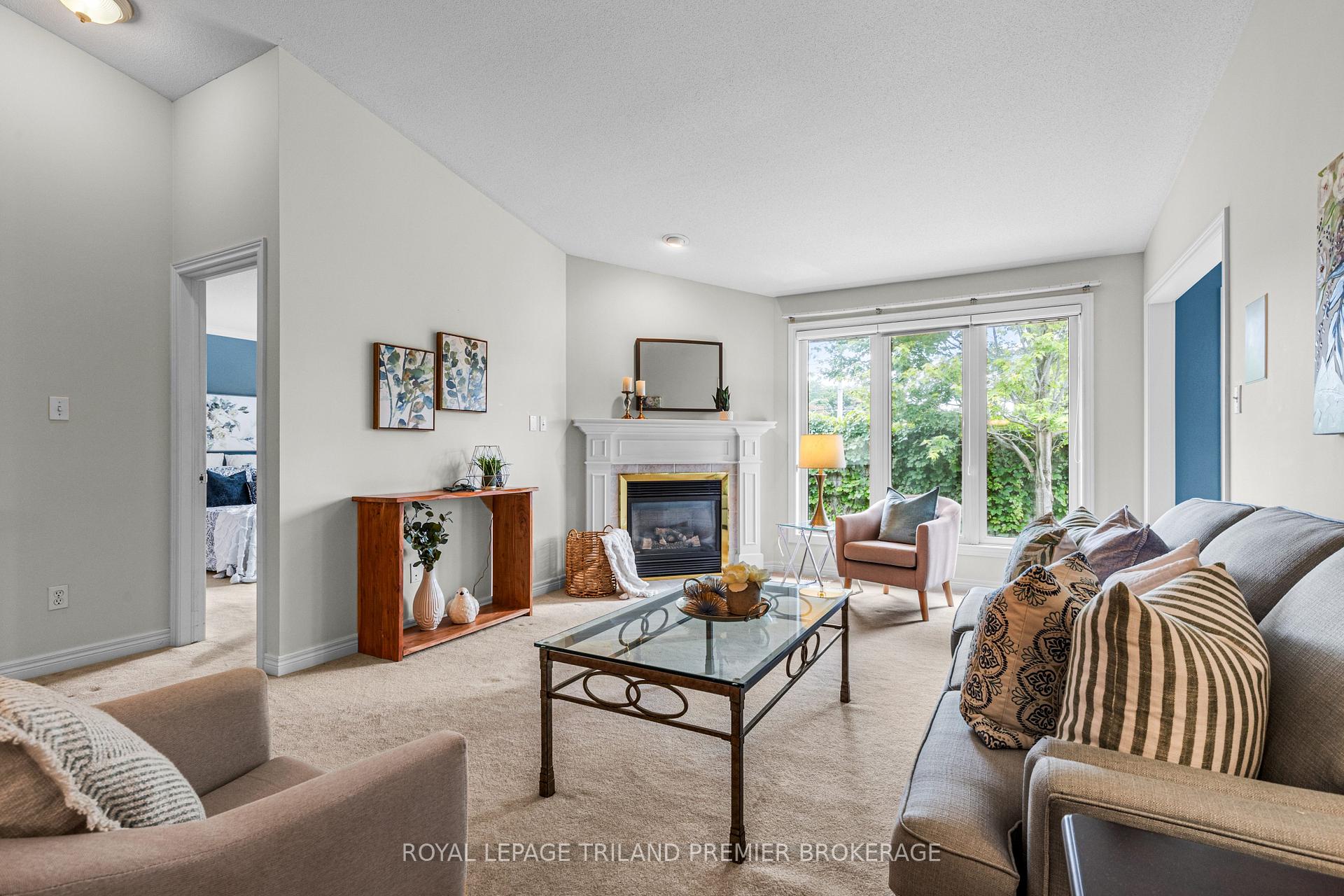Photo 7 of Unit 7, 1755 Louise Boulevard, London, North R — HOMEH