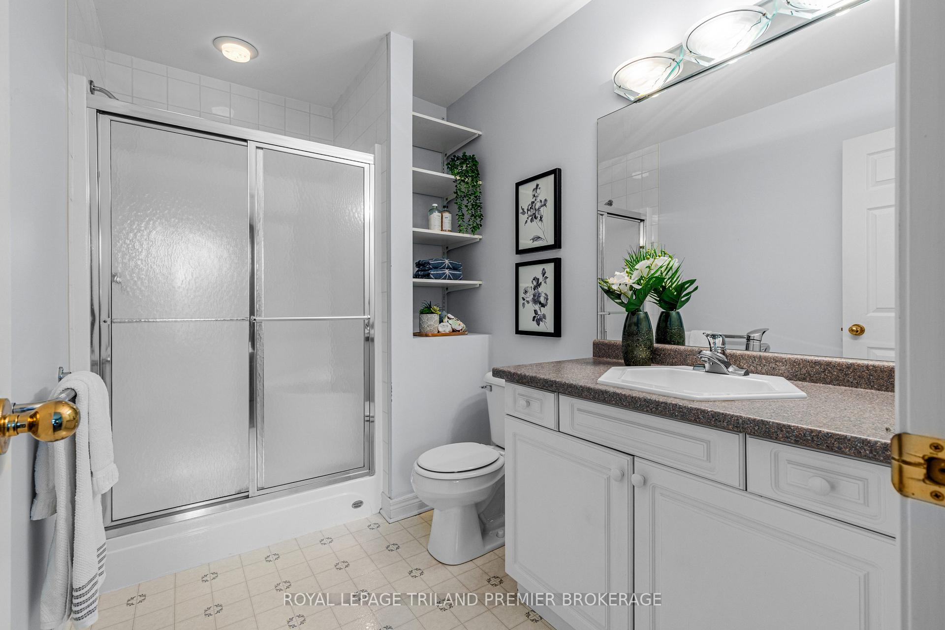 Photo 20 of Unit 7, 1755 Louise Boulevard, London, North R — HOMEH