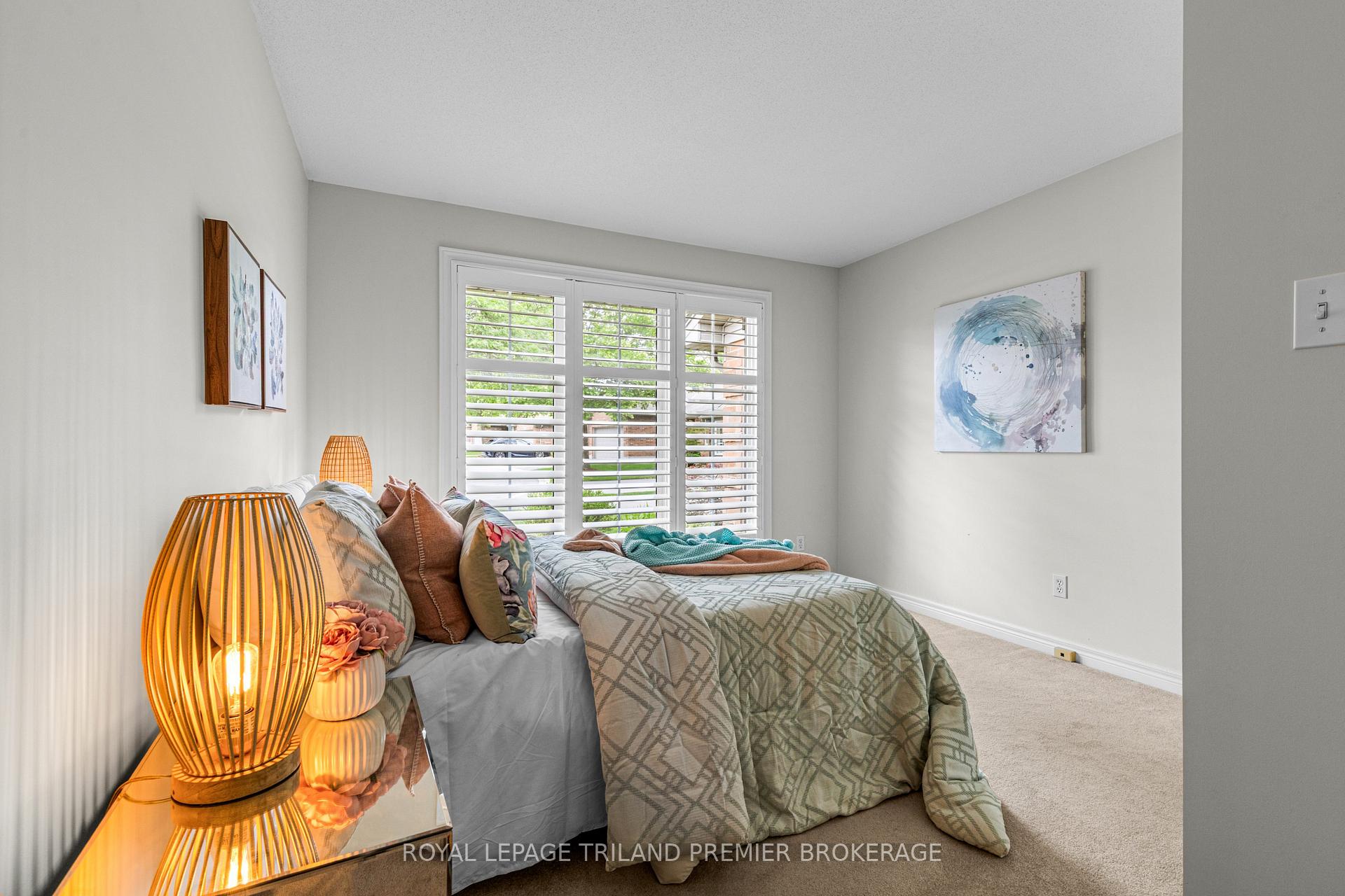 Photo 22 of Unit 7, 1755 Louise Boulevard, London, North R — HOMEH