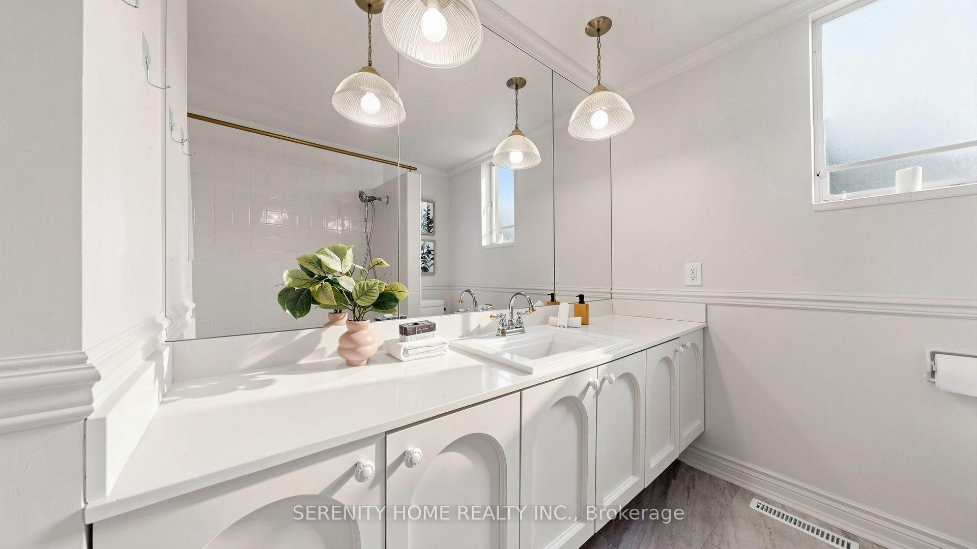 Photo 23 of 31 Norbury Crescent, Scarborough, Bendale — HOMEH