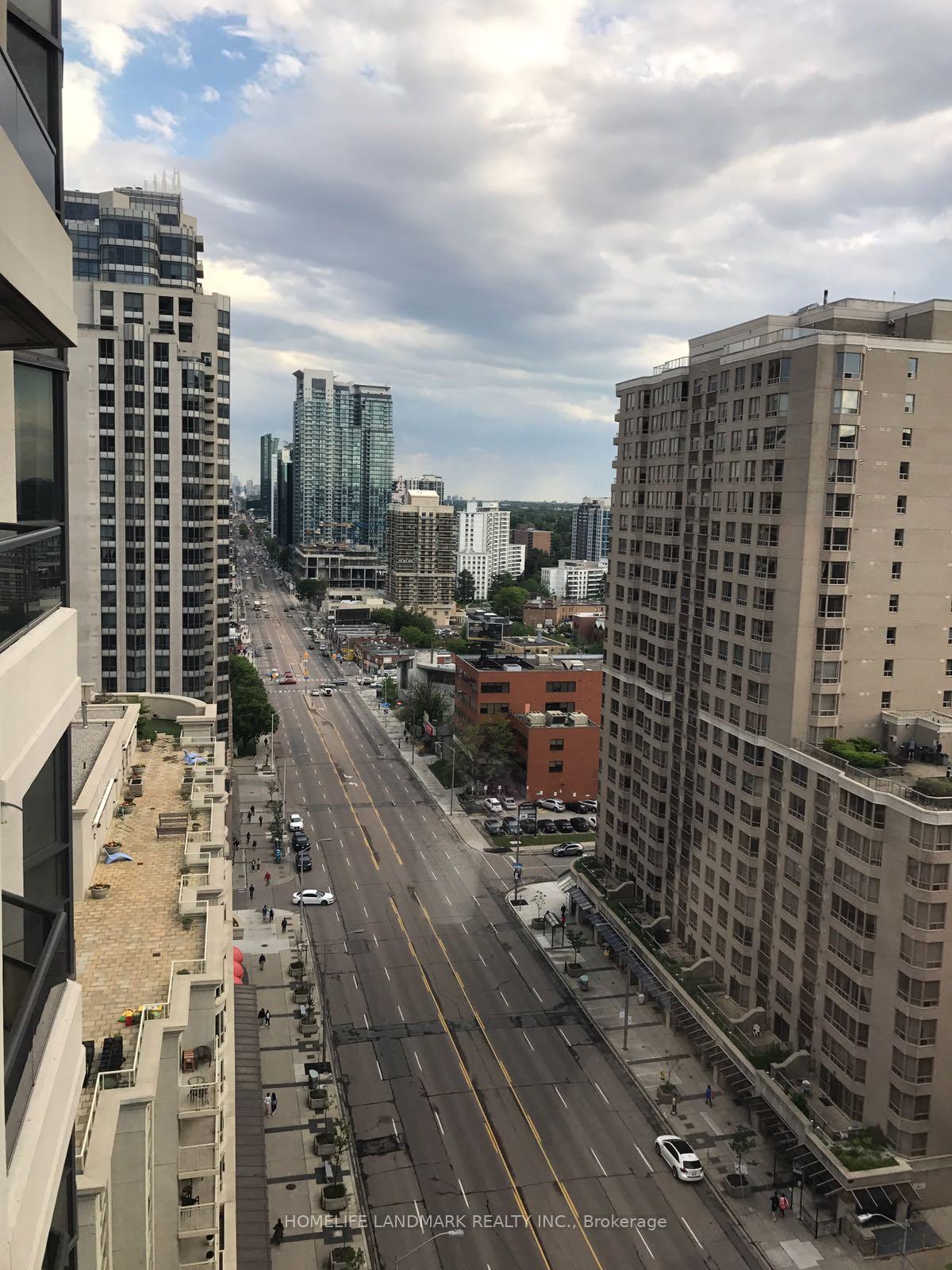 Photo of Unit 1628, 500 Doris Avenue