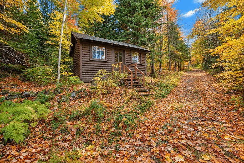Photo 18 of 14 60 Highway E, South Algonquin — HOMEH