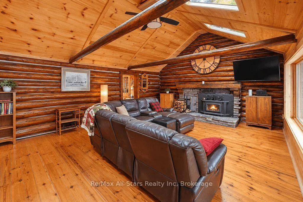 Photo 22 of 14 60 Highway E, South Algonquin — HOMEH
