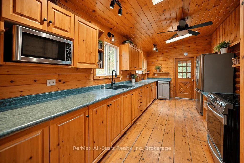 Photo 25 of 14 60 Highway E, South Algonquin — HOMEH