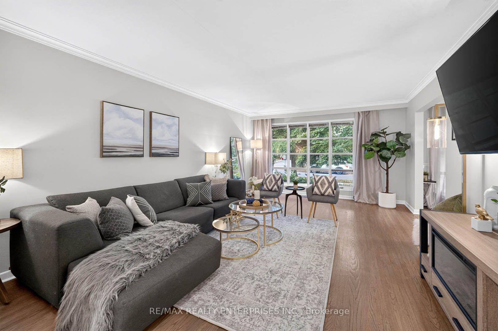 Photo 9 of 829 Terlin Boulevard, Mississauga, Lorne Park — HOMEH