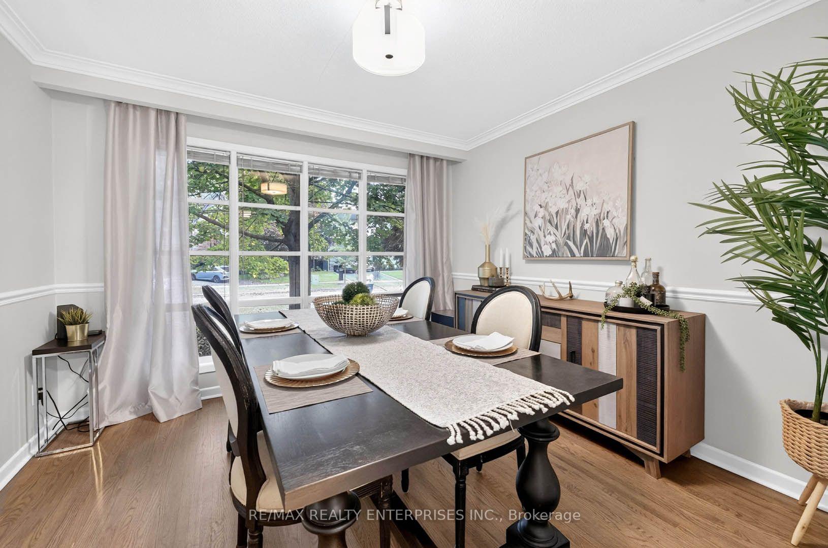 Photo 12 of 829 Terlin Boulevard, Mississauga, Lorne Park — HOMEH
