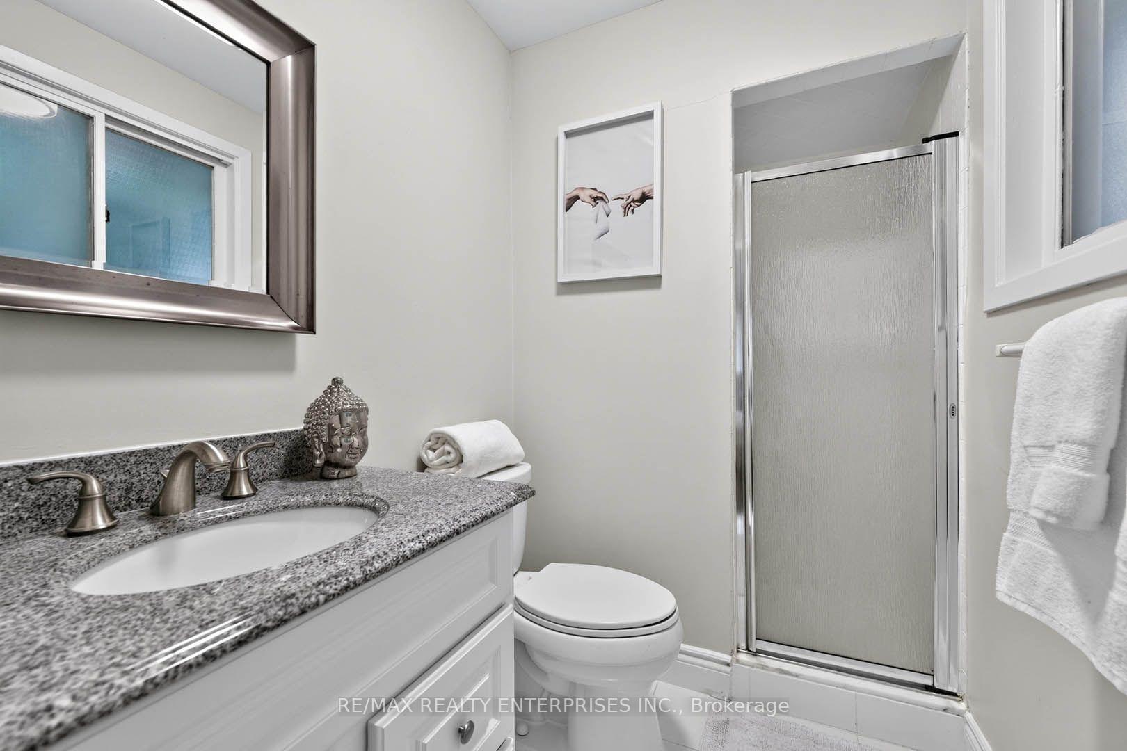 Photo 21 of 829 Terlin Boulevard, Mississauga, Lorne Park — HOMEH