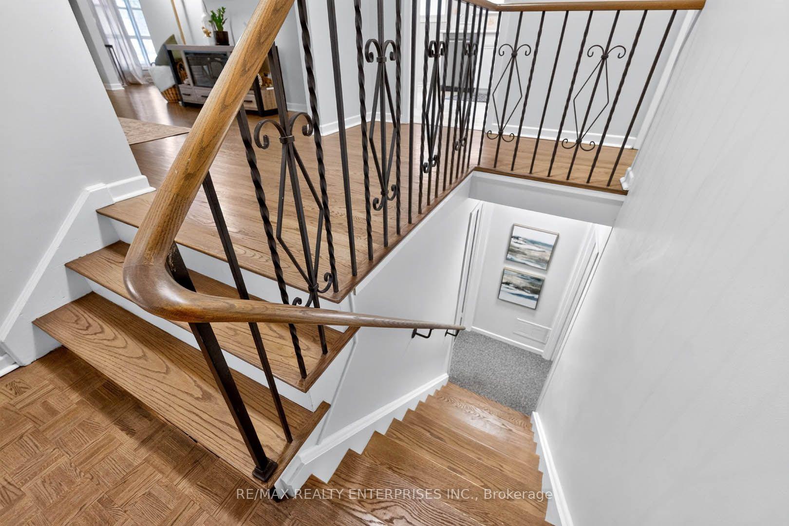 Photo 27 of 829 Terlin Boulevard, Mississauga, Lorne Park — HOMEH