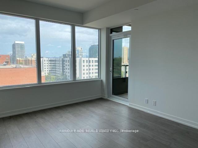 Photo 3 of Unit 822, 270 Dufferin Street, Toronto, South Parkdale — HOMEH