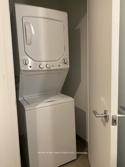 Photo 9 of Unit 822, 270 Dufferin Street, Toronto, South Parkdale — HOMEH