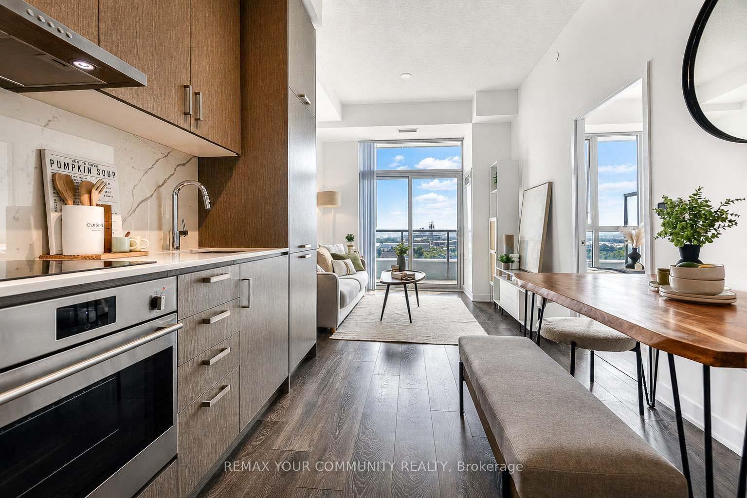 Photo 14 of Unit 917, 60 Honeycrisp Crescent, Vaughan, Vaughan Corporate Centre — HOMEH