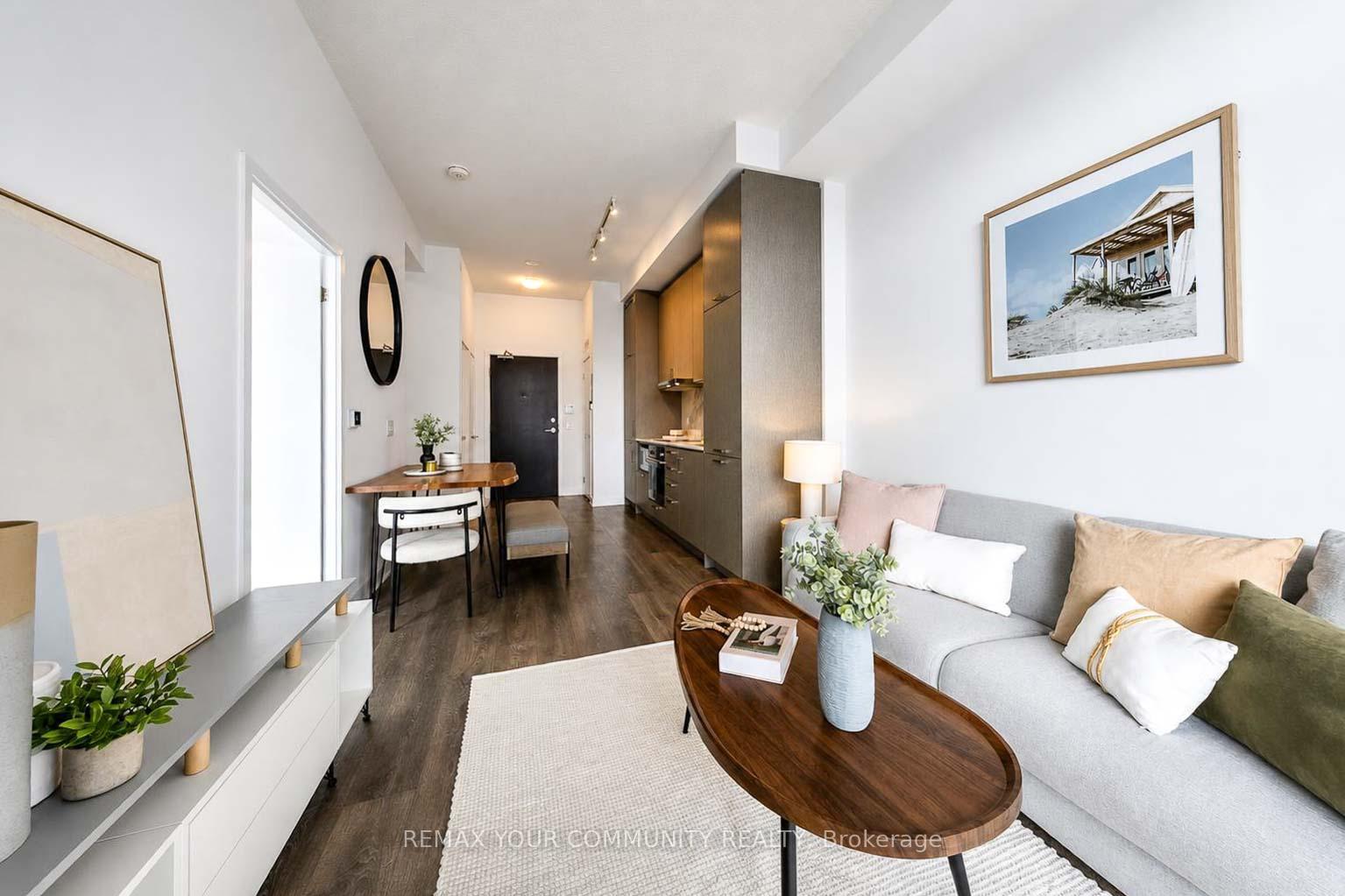 Photo 22 of Unit 917, 60 Honeycrisp Crescent, Vaughan, Vaughan Corporate Centre — HOMEH