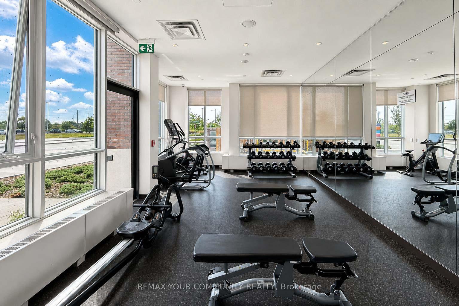 Photo 36 of Unit 917, 60 Honeycrisp Crescent, Vaughan, Vaughan Corporate Centre — HOMEH