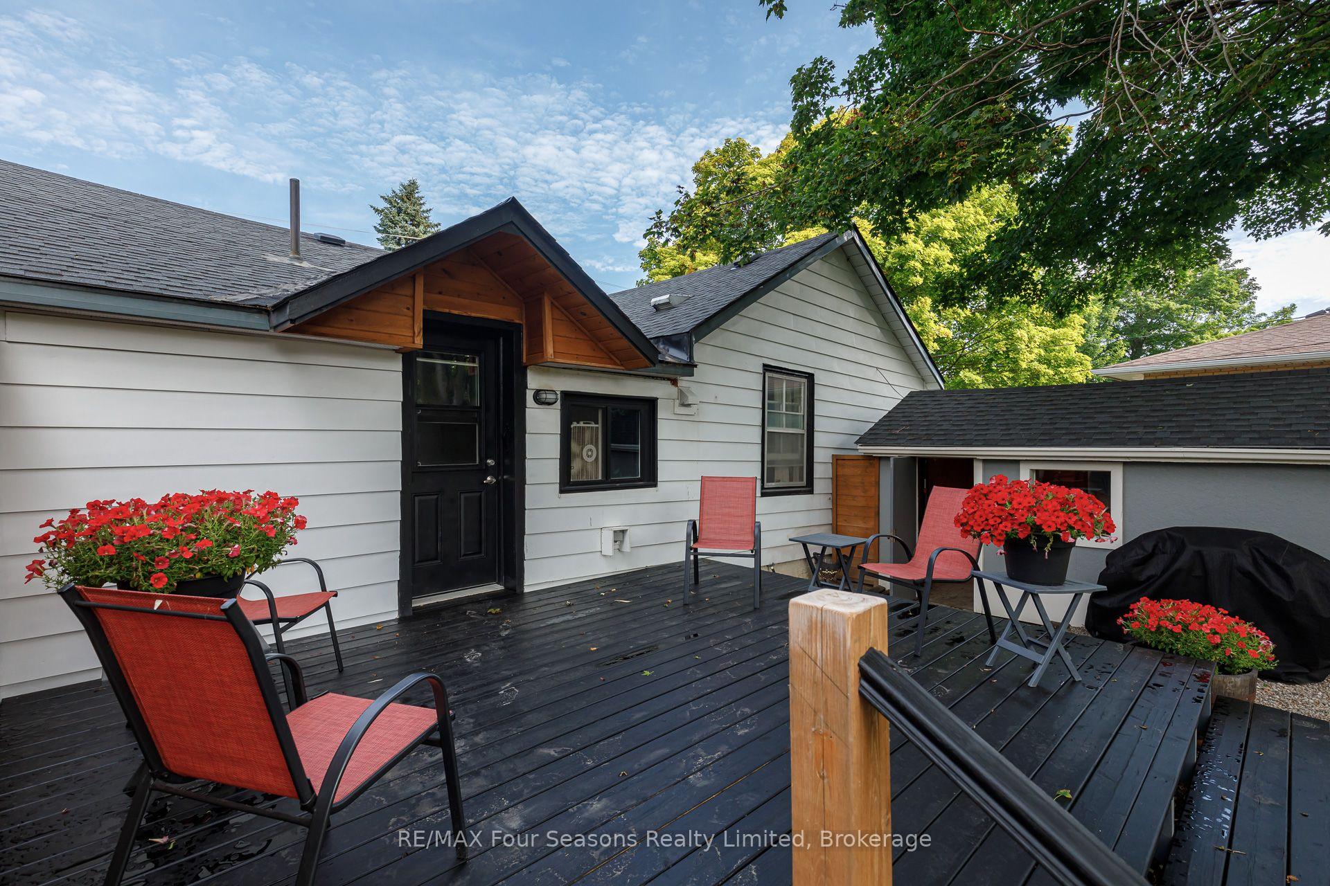 Photo 5 of 231 Superior Street, Clearview, Stayner — HOMEH