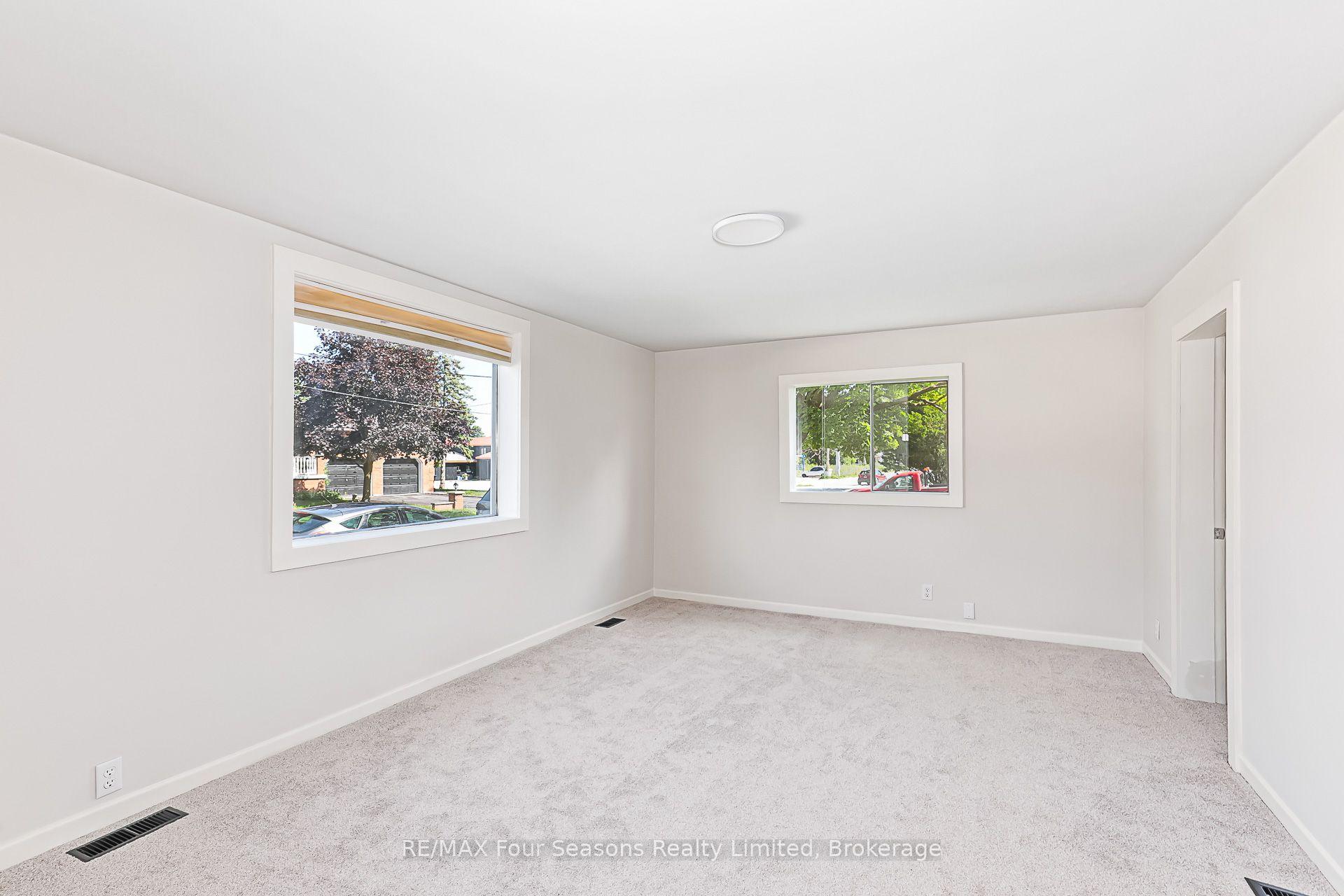 Photo 20 of 231 Superior Street, Clearview, Stayner — HOMEH