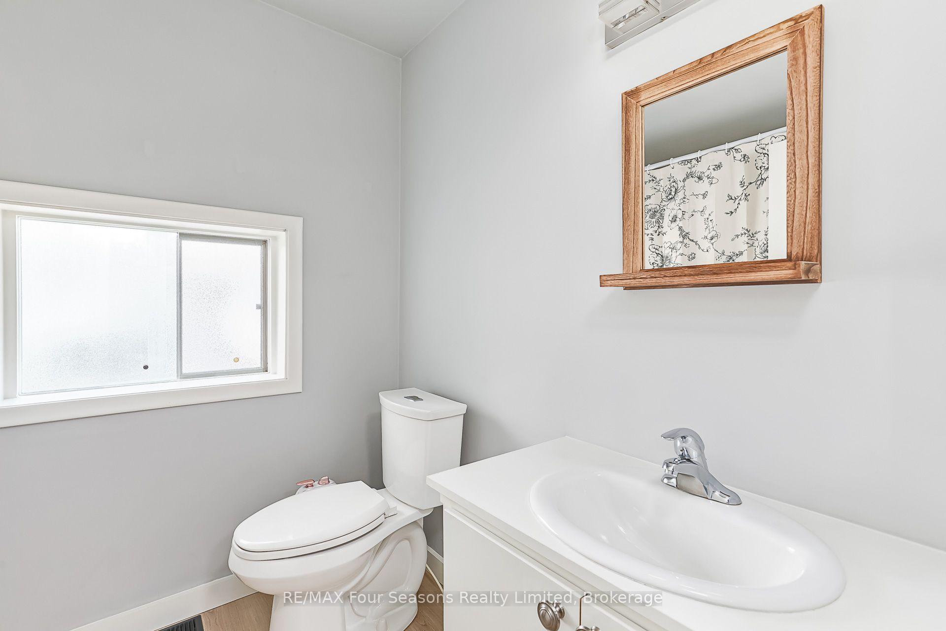 Photo 25 of 231 Superior Street, Clearview, Stayner — HOMEH
