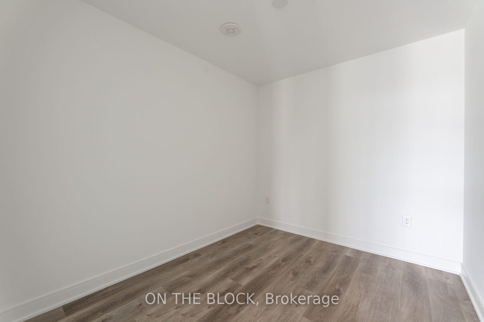 Photo 11 of Unit 913, 86 Dundas Street E, Mississauga, Cooksville — HOMEH