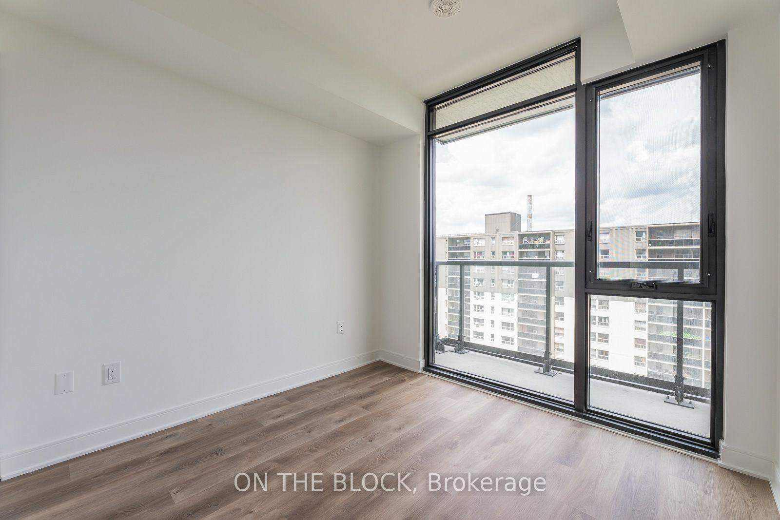 Photo 13 of Unit 913, 86 Dundas Street E, Mississauga, Cooksville — HOMEH