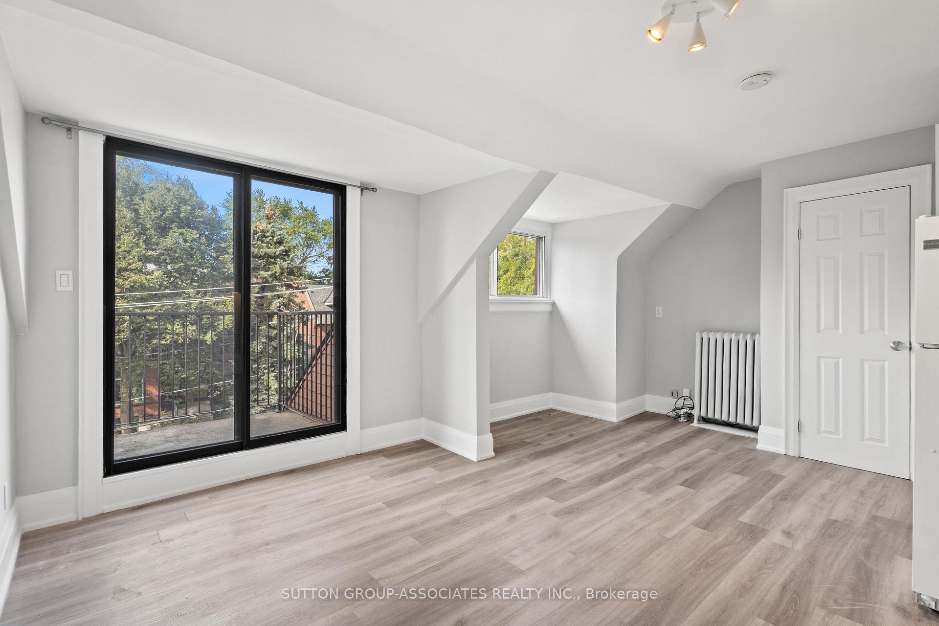 Photo 8 of 415 Brunswick Avenue, Toronto, The Annex — HOMEH