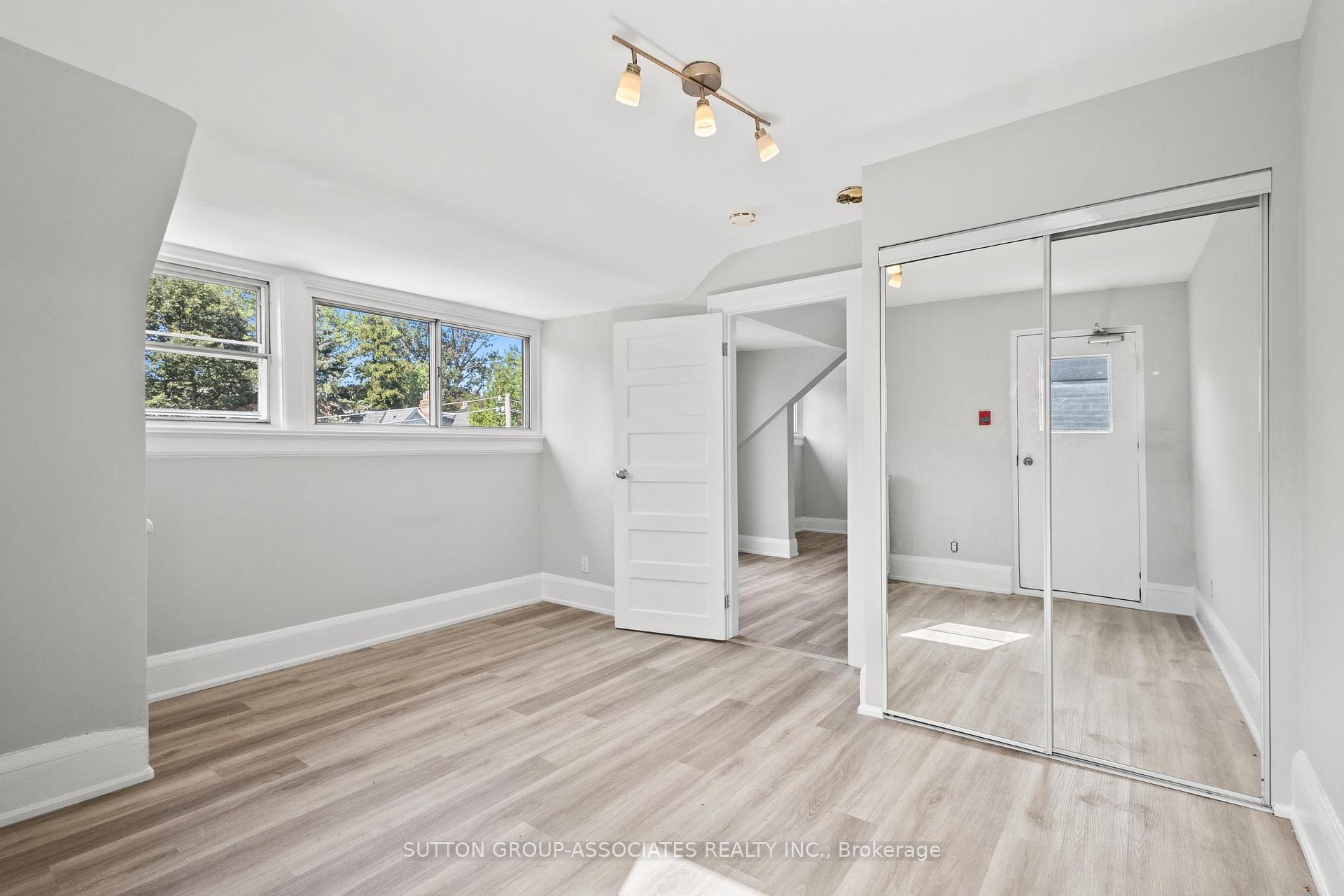 Photo 12 of 415 Brunswick Avenue, Toronto, The Annex — HOMEH