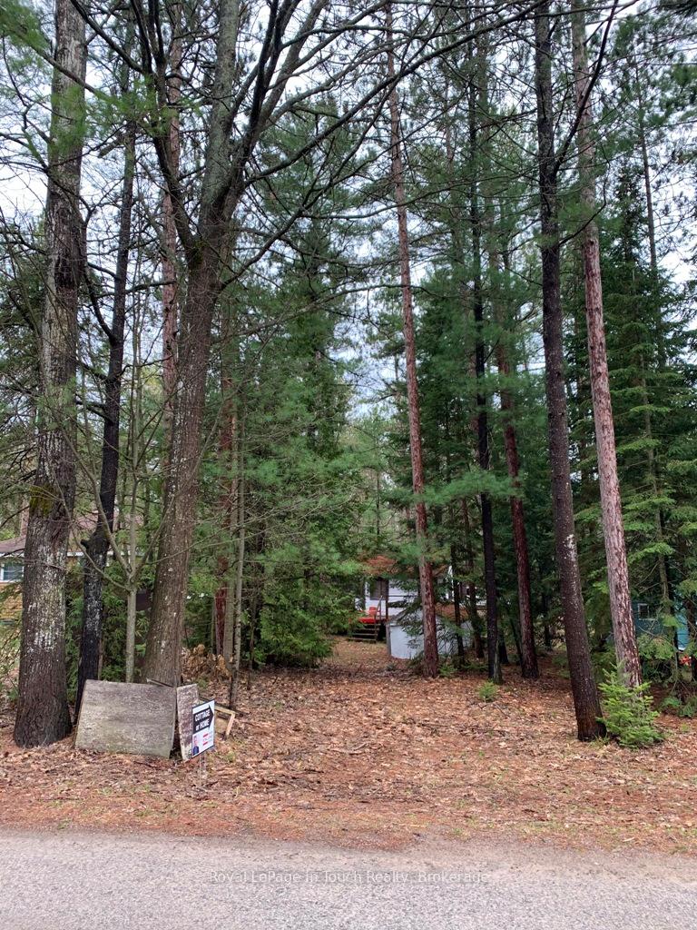 Photo of 327 Tiny Beaches Road N