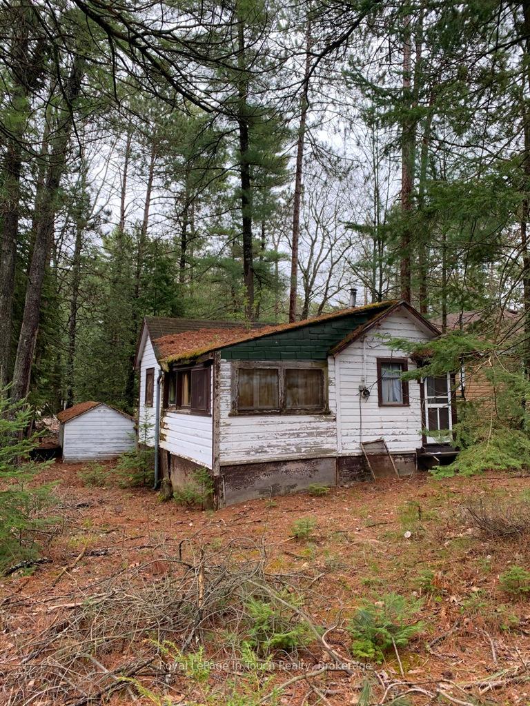 Photo 4 of 327 Tiny Beaches Road N, Tiny, Rural Tiny — HOMEH