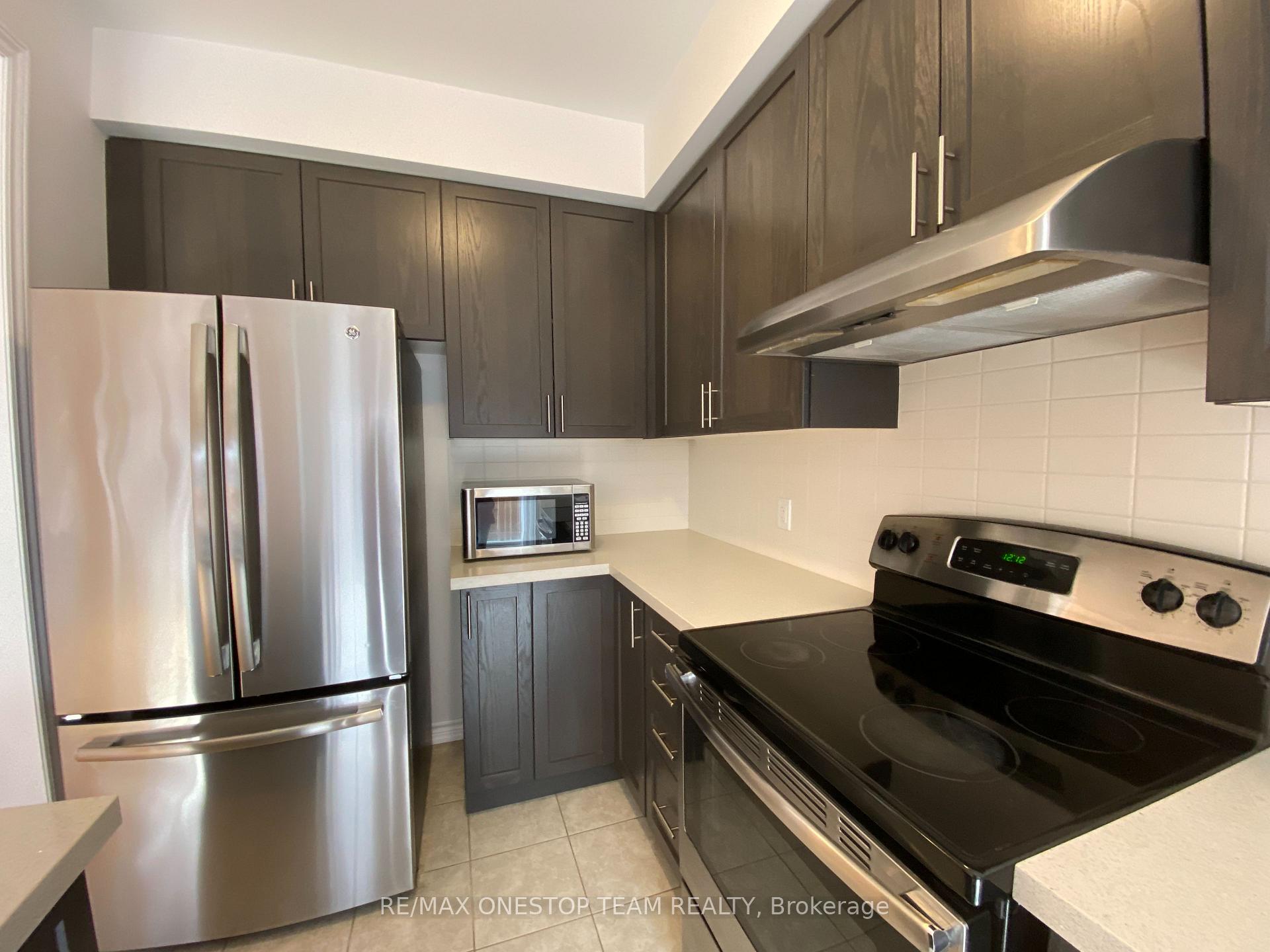 Photo 7 of 374 Wheat Boom Drive, Oakville, Joshua Meadows — HOMEH