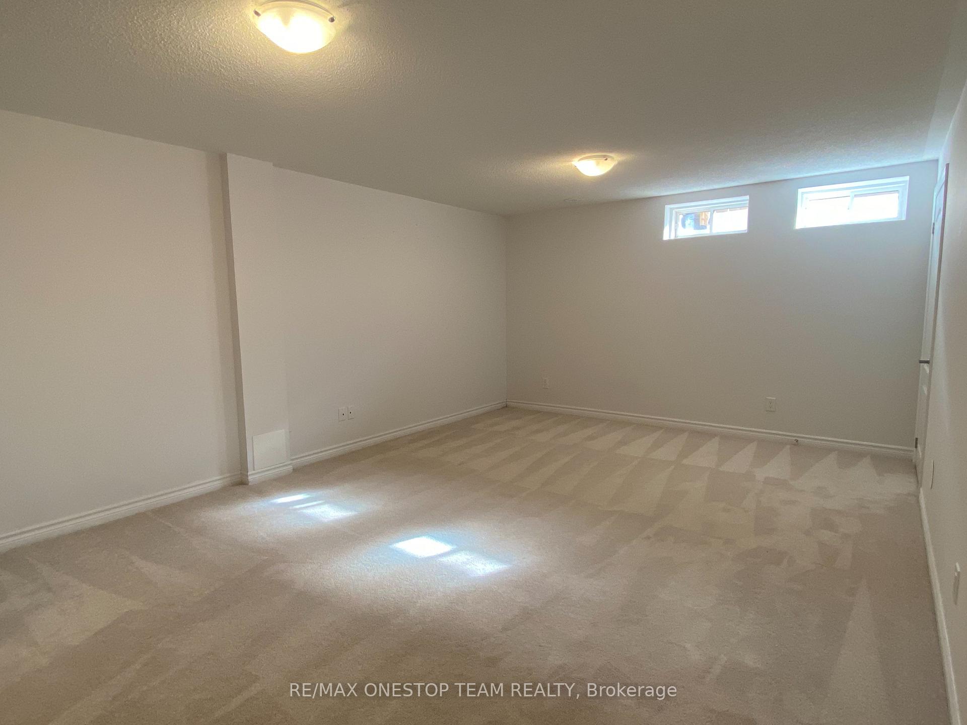 Photo 18 of 374 Wheat Boom Drive, Oakville, Joshua Meadows — HOMEH